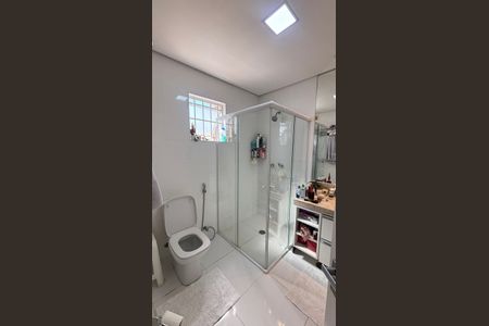 Casa à venda com 160m², 4 quartos e 3 vagasBanheiro da Suíte 3