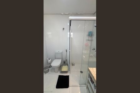 Casa à venda com 160m², 4 quartos e 3 vagasBanheiro da Suíte 4