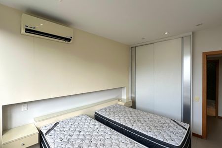 Apartamento à venda com 129m², 3 quartos e sem vagaQuarto 02