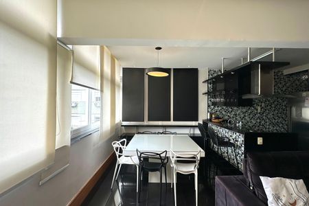 Apartamento à venda com 129m², 3 quartos e sem vagaSala