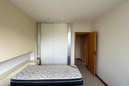 Apartamento à venda com 129m², 3 quartos e sem vagaQuarto 02
