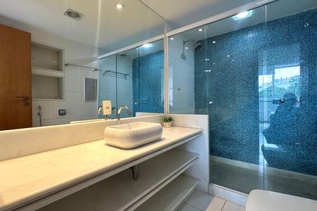 Apartamento à venda com 129m², 3 quartos e sem vagaSuíte