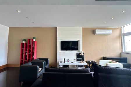 Apartamento à venda com 129m², 3 quartos e sem vagaSala