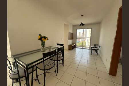 Apartamento para alugar com 65m², 3 quartos e 1 vaga Apartamento para alugar com 65m², 3 quartos e 1 vagaSala