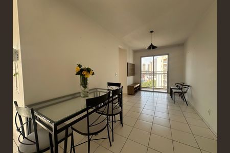 Apartamento para alugar com 65m², 3 quartos e 1 vaga Apartamento para alugar com 65m², 3 quartos e 1 vagaSala