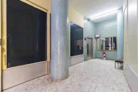 Apartamento para alugar com 50m², 1 quarto e sem vagaHall social