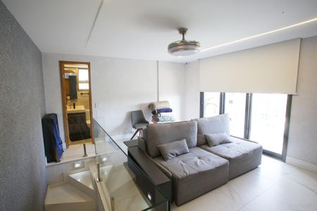 Apartamento à venda com 166m², 3 quartos e 2 vagasSala de TV