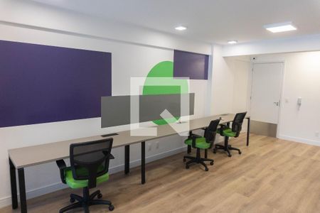 Studio à venda com 25m², 1 quarto e sem vagaÁrea comum - Salão de festas