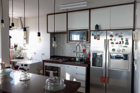 Apartamento para alugar com 120m², 2 quartos e 2 vagasCozinha