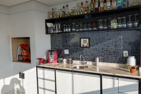 Apartamento para alugar com 120m², 2 quartos e 2 vagasSacada