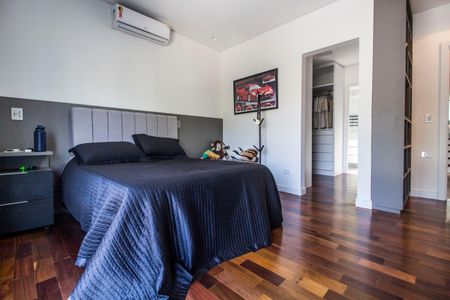 Apartamento à venda com 450m², 4 quartos e 6 vagasSuíte 3