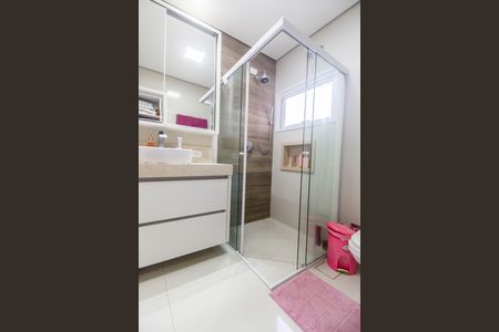 Apartamento à venda com 450m², 4 quartos e 6 vagasBanheiro da Suíte 2