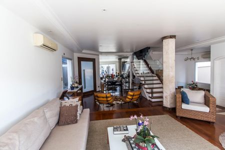 Apartamento à venda com 450m², 4 quartos e 6 vagasSala