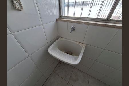 Apartamento para alugar com 76m², 3 quartos e 1 vagaÁrea de Serviço