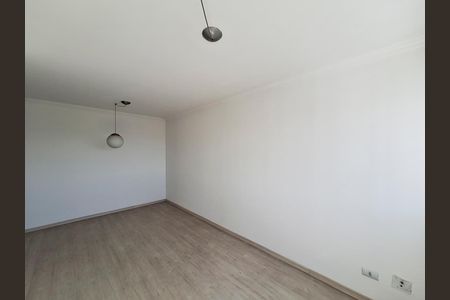 Apartamento para alugar com 76m², 3 quartos e 1 vagaSala