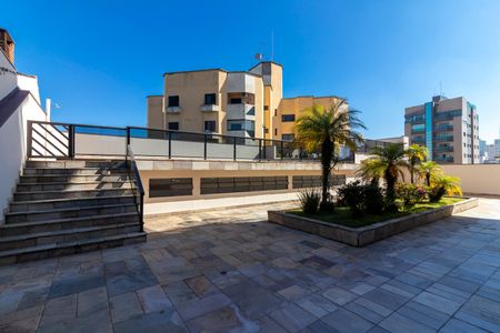 Apartamento para alugar com 45m², 3 quartos e 2 vagas Apartamento para alugar com 45m², 3 quartos e 2 vagasÁrea comum