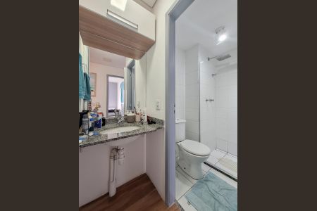 Apartamento à venda com 50m², 2 quartos e 1 vaga Apartamento à venda com 50m², 2 quartos e 1 vagaBanheiro