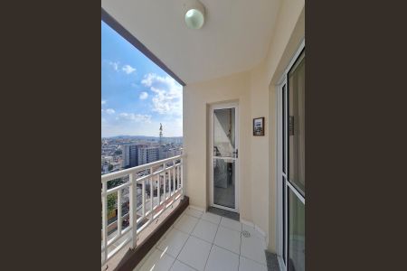 Apartamento à venda com 50m², 2 quartos e 1 vaga Apartamento à venda com 50m², 2 quartos e 1 vagaSacada