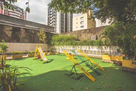 Apartamento à venda com 60m², 1 quarto e 1 vaga Apartamento à venda com 60m², 1 quarto e 1 vagaÁrea comum - Playground