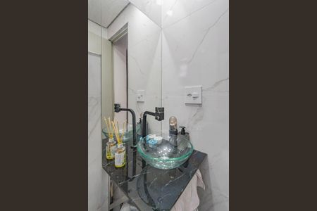 Apartamento à venda com 60m², 2 quartos e sem vagaBanheiro