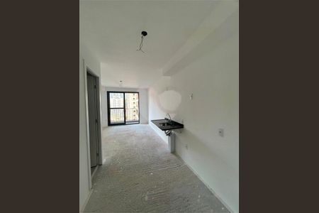 Apartamento à venda com 25m², 1 quarto e sem vaga