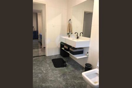 Apartamento à venda com 146m², 3 quartos e 1 vaga
