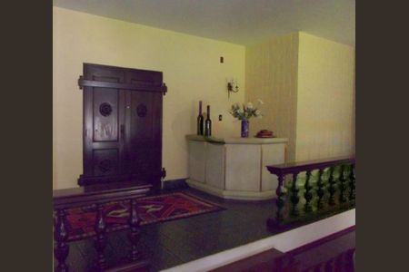 Casa à venda com 4 quartos, 416m² em Jardim Santa Helena, São Paulo