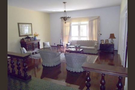 Casa à venda com 4 quartos, 416m² em Jardim Santa Helena, São Paulo