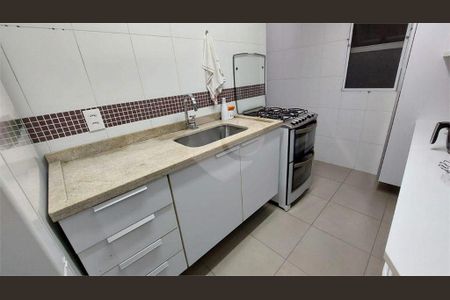 Apartamento à venda com 64m², 2 quartos e 1 vaga