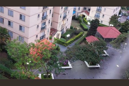 Apartamento à venda com 64m², 2 quartos e 1 vaga