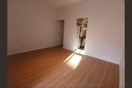 Apartamento à venda com 44m², 1 quarto e sem vaga