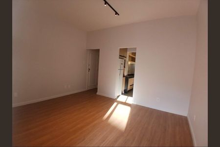 Apartamento à venda com 44m², 1 quarto e sem vaga