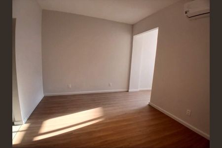 Apartamento à venda com 44m², 1 quarto e sem vaga