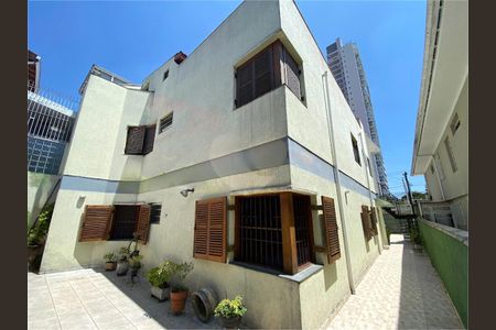 Casa à venda com 387m², 7 quartos e 3 vagas