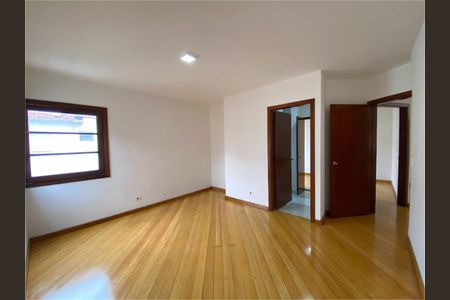 Casa à venda com 387m², 7 quartos e 3 vagas