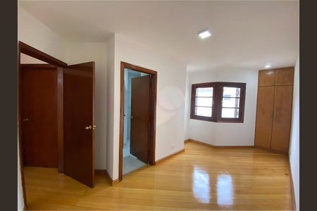 Casa à venda com 387m², 7 quartos e 3 vagas