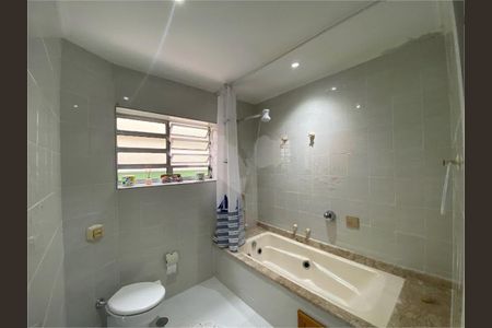 Casa à venda com 387m², 7 quartos e 3 vagas