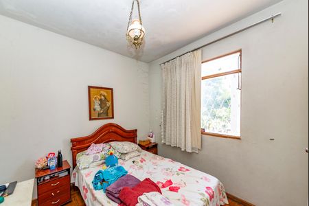 Casa de condomínio à venda com 91m², 4 quartos e 1 vagaQuarto 1