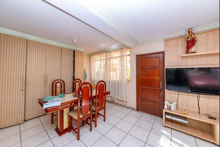 Casa de condomínio à venda com 91m², 4 quartos e 1 vagaSala