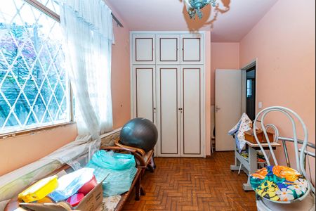 Casa de condomínio à venda com 91m², 4 quartos e 1 vagaQuarto 3