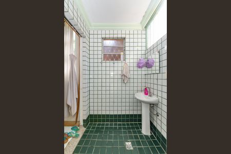 Casa de condomínio à venda com 91m², 4 quartos e 1 vagaBanheiro da Suíte