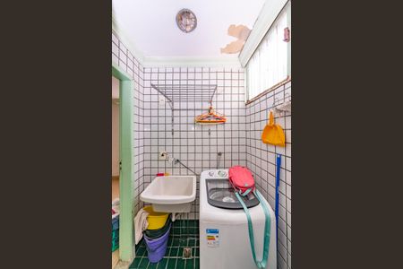 Casa de condomínio à venda com 91m², 4 quartos e 1 vagaÁrea de Serviço