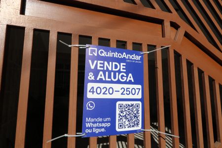 Casa à venda com 140m², 2 quartos e 2 vagasPlaca