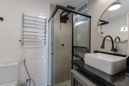 Studio para alugar com 30m², 1 quarto e sem vaga Studio para alugar com 30m², 1 quarto e sem vagaBanheiro Social