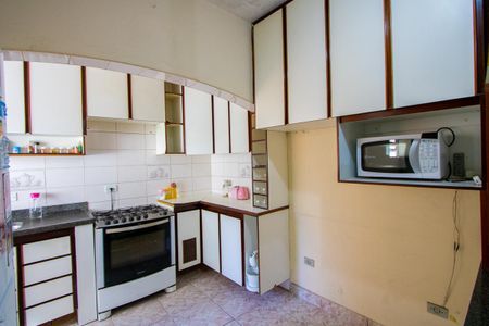 Casa à venda com 209m², 3 quartos e 2 vagas Casa à venda com 209m², 3 quartos e 2 vagasCozinha