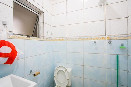 Casa à venda com 209m², 3 quartos e 2 vagas Casa à venda com 209m², 3 quartos e 2 vagasEdícula