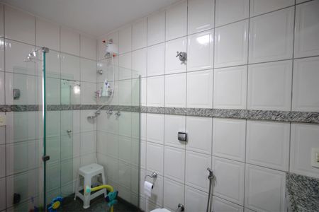 Apartamento à venda com 157m², 3 quartos e 2 vagasBanheiro
