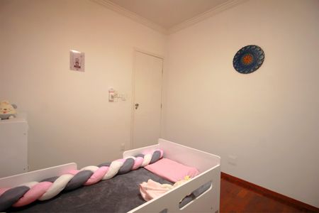 Apartamento à venda com 157m², 3 quartos e 2 vagasQuarto 2