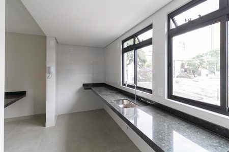 Apartamento à venda com 65m², 2 quartos e 2 vagasCozinha e Área de Serviço
