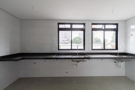 Apartamento à venda com 65m², 2 quartos e 2 vagasCozinha e Área de Serviço